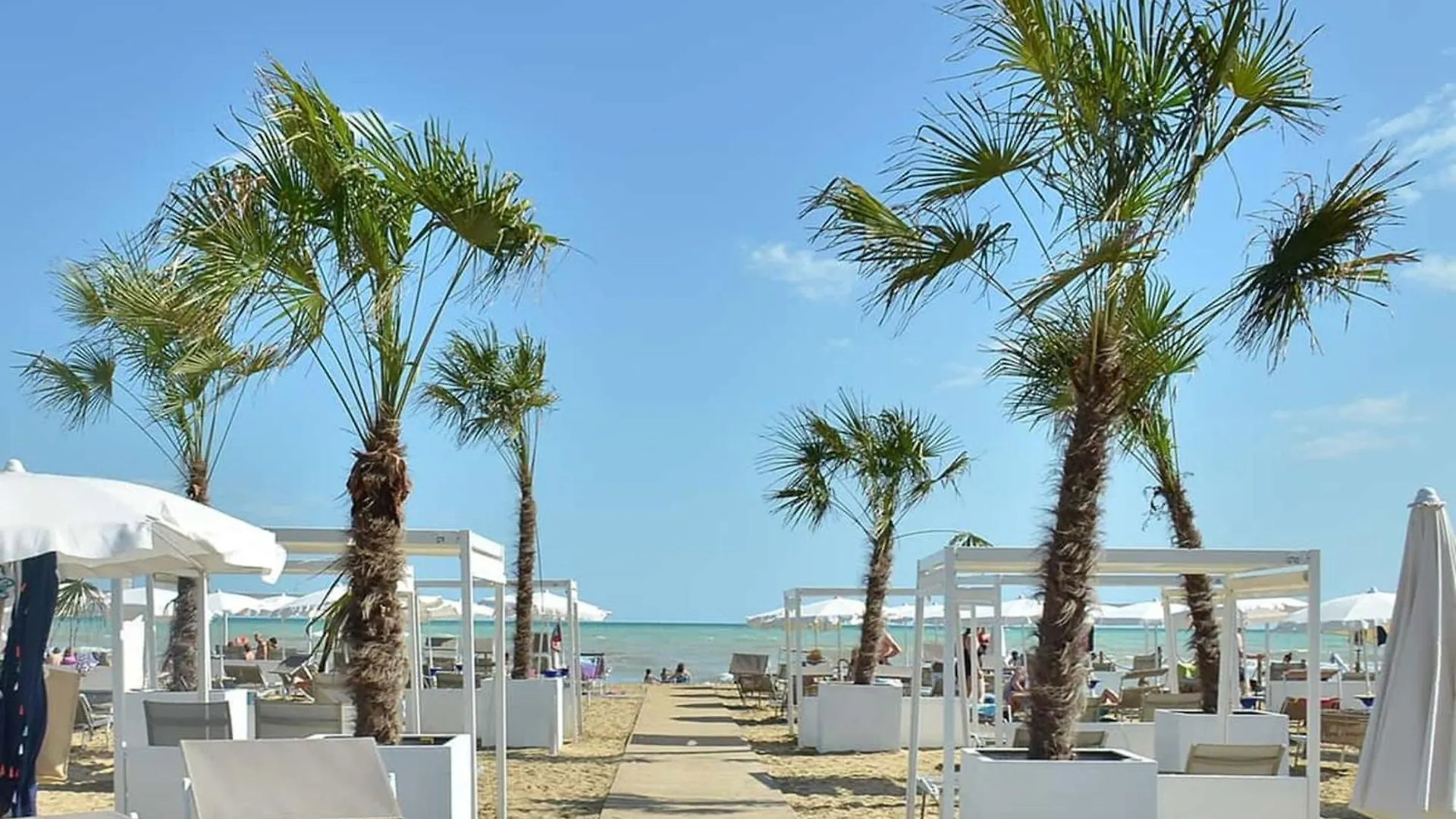 Bright Apartment Steps From The Sea Bibione